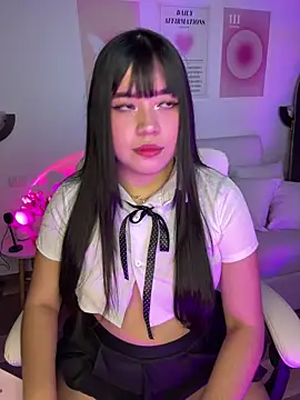 Snapshot of iEmily_ chatting on 27, 5, 2026 iEmily online show from 27, 5, 2026