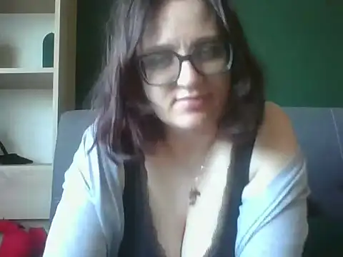 sensual paris online show from 30, 4, 2026