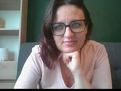 sensual paris online show from 21, 5, 2026
