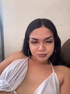 iamtyara online show from 30, 4, 2026