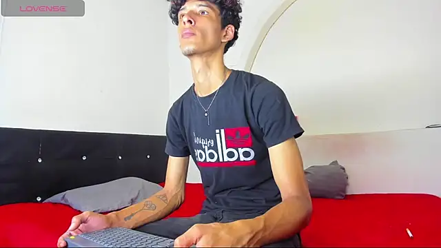 liammendoza98 online show from 4, 5, 2026