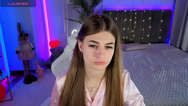 Dayana Mood online show from 8, 5, 2026