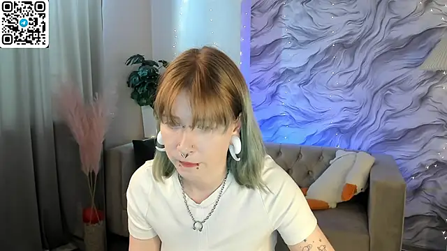 Elira Vane online show from 15, 6, 2026