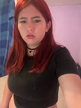 Snapshot of Caro_redd chatting on 22, 5, 2026 Caro redd online show from 22, 5, 2026