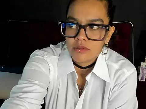 ZiaNoir  online show from 30, 5, 2026