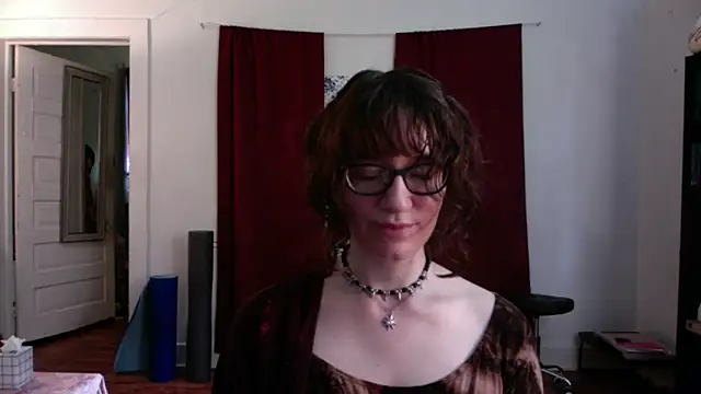 AnnywnBelle online show from 12, 5, 2026