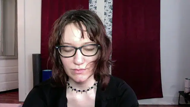 AnnywnBelle online show from 22, 5, 2026