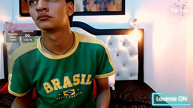 Snapshot of SahirCharm chatting on 10, 6, 2026 SahirCharm online show from 10, 6, 2026