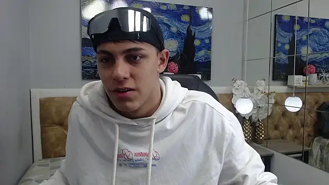 Snapshot of Ethanx18_ chatting on 13, 5, 2026 Ethanx18 online show from 13, 5, 2026