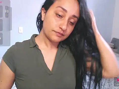 Snapshot of erotic_lov chatting on 12, 5, 2026 erotic lov online show from 12, 5, 2026
