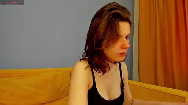 Kira Be11 online show from 31, 5, 2026