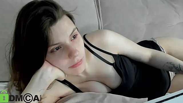 Kira Be11 online show from 1, 6, 2026