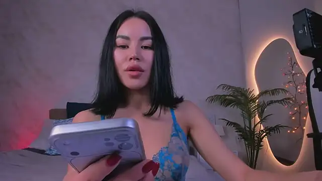 YukiLuna  online show from 5, 6, 2026