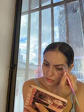 Megann Rousee online show from 30, 5, 2026