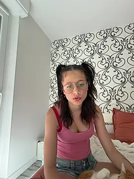 lilou philips online show from 2, 6, 2026