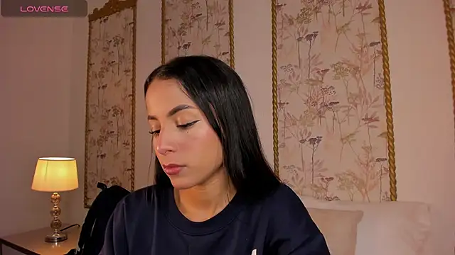 Snapshot of sara_castro24_ chatting on 18, 7, 2026 sara castro24 online show from 18, 7, 2026