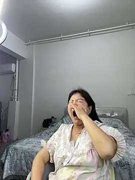 linda51863 online show from 9, 6, 2026