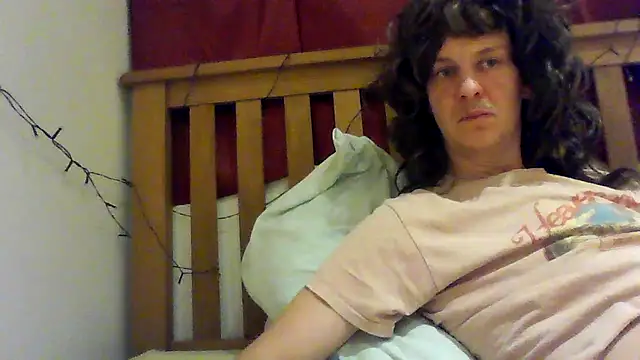 Louisetease online show from 28, 4, 2026