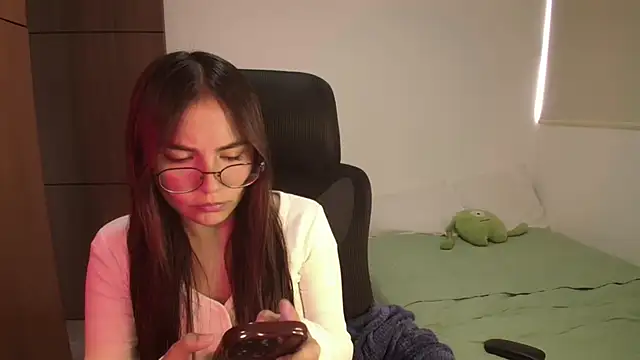 abbyyandmaxx online show from 19, 5, 2026