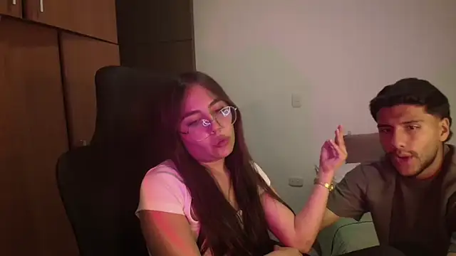 abbyyandmaxx online show from 27, 5, 2026