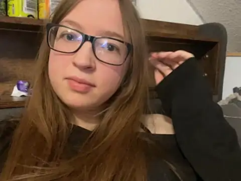 Freaky-Doll online show from 1, 5, 2026