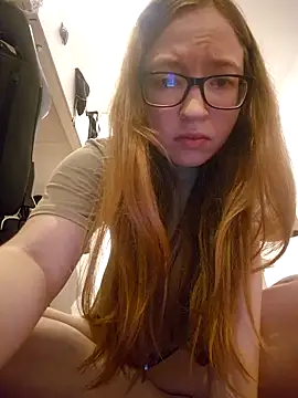 Freaky-Doll online show from 22, 6, 2026