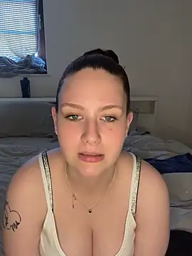 Snapshot of CuteBeaX chatting on 26, 5, 2026 CuteBeaX online show from 26, 5, 2026