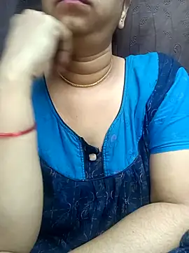 Snapshot of Hansikatelugu chatting on 23, 5, 2026 Hansikatelugu online show from 23, 5, 2026