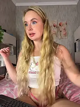 Snapshot of Kitty-Kelsi chatting on 26, 6, 2026 Kitty-Kelsi online show from 26, 6, 2026