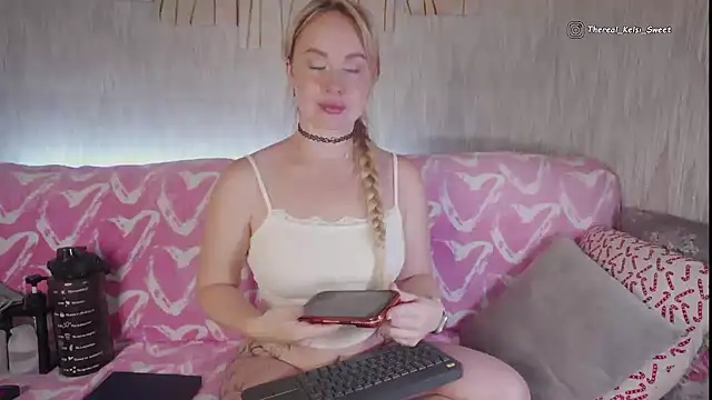 Snapshot of Kitty-Kelsi chatting on 14, 7, 2026 Kitty-Kelsi online show from 14, 7, 2026