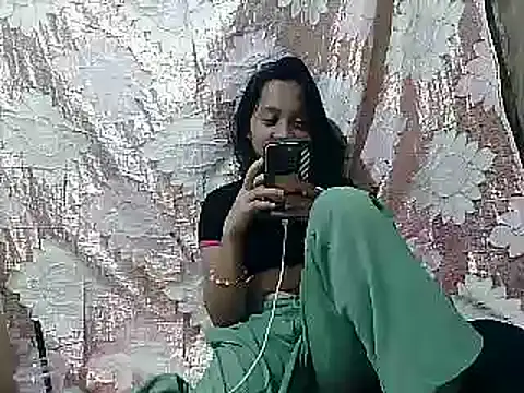 Yours AsianPinayGirl18 online show from 9, 5, 2026