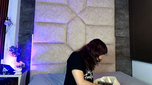 Snapshot of Divine_____ chatting on 20, 6, 2026 Divine online show from 20, 6, 2026