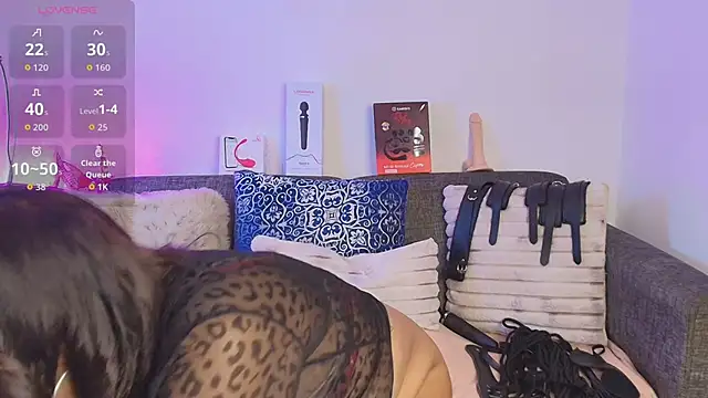 Angelabrowm online show from 30, 4, 2026