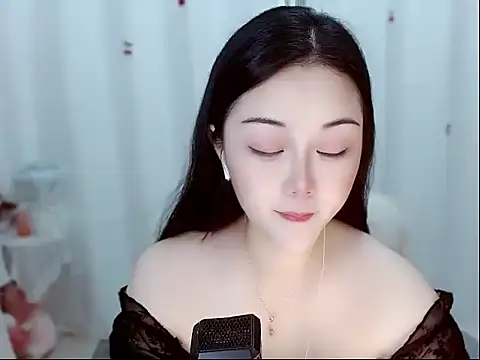 Amy-cnbaby online show from 23, 5, 2026