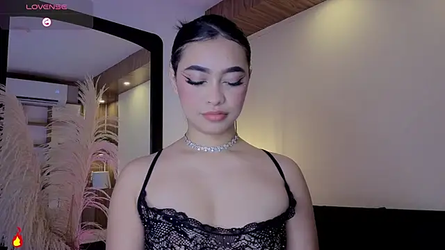 Chloe monroee online show from 1, 7, 2026