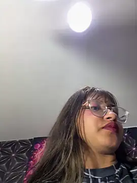 Snapshot of Noa_lau chatting on 17, 7, 2026 Noa lau online show from 17, 7, 2026