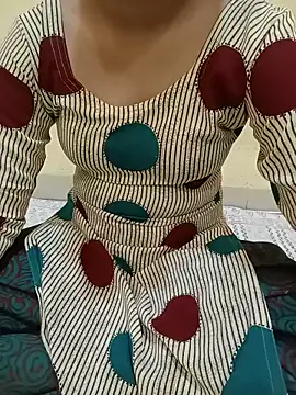 Snapshot of Seema_yadav01 chatting on 20, 5, 2026 Seema yadav01 online show from 20, 5, 2026