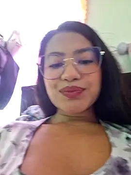 Hot Sophy  online show from 9, 5, 2026