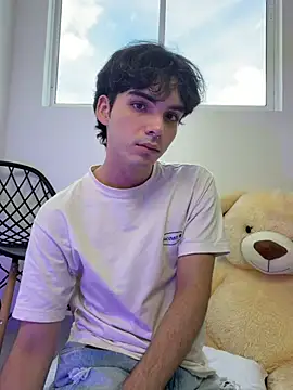 VelvetEsteven online show from 30, 4, 2026