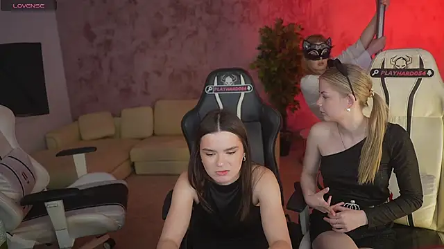 Melissa kiss054 online show from 30, 5, 2026