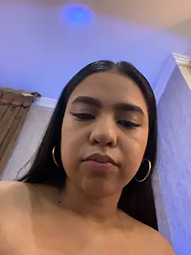 Dulcerouss   online show from 15, 5, 2026