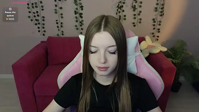 Eva Th0mpson online show from 9, 7, 2026