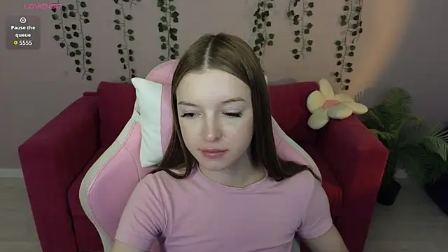 Eva Th0mpson online show from 12, 7, 2026