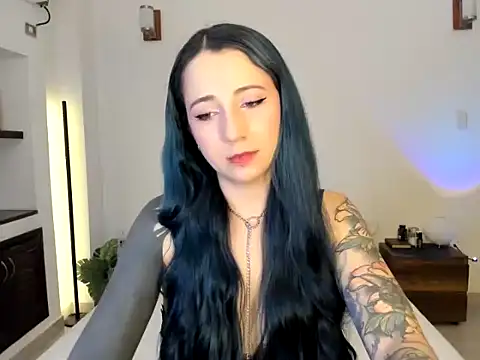 EvangelineLoveee online show from 15, 7, 2026