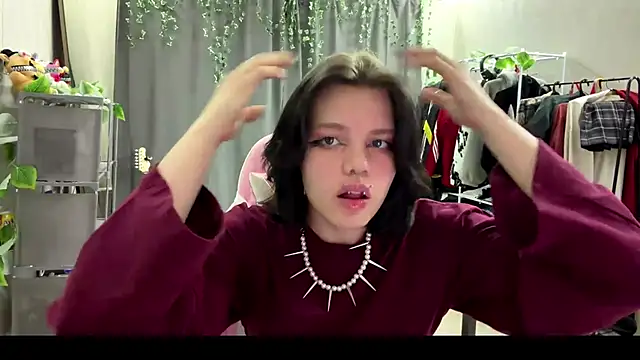 VeIvetLure online show from 18, 6, 2026