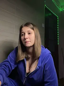 Blossom Emily online show from 16, 5, 2026