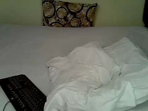 lovvelyheers online show from 3, 6, 2026