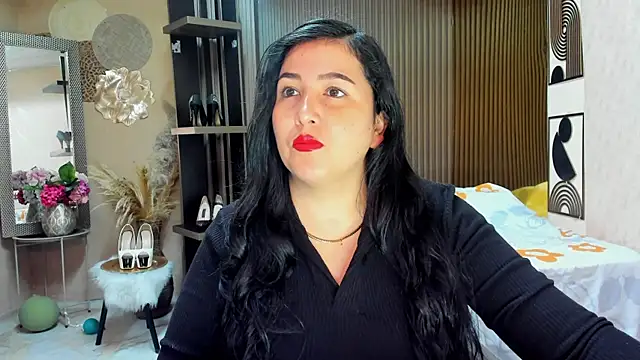 Snapshot of BBWLuxuryMuse chatting on 13, 5, 2026 BBWLuxuryMuse online show from 13, 5, 2026