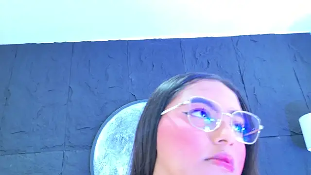 JessiBannkss online show from 17, 5, 2026