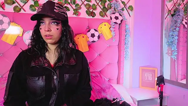 Kira-Yuzu online show from 30, 6, 2026